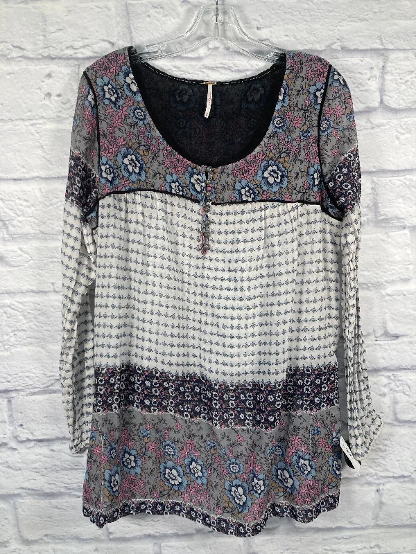 Top Long Sleeve By Free People In Blue & Grey, Size: M